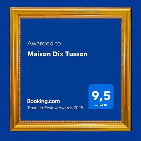 Maison Dix Tusson Esterno foto